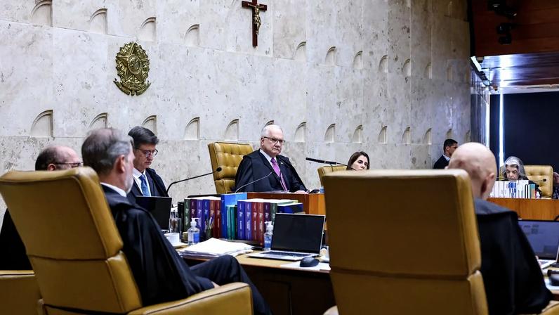 Plenário do STF, durante o julgamento sobre a sucessão do governo do Rio de Janeiro (Foto: Antonio Augusto/STF)