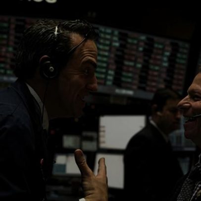 Tecnológicas lideram a remontada de bolsas confiantes no fim da guerra