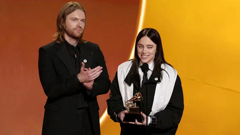Billie Eilish quebra silêncio sobre rumores de briga com Finneas