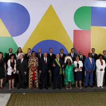 8 ministros deixam o governo; prazo de exonerações termina no sábado