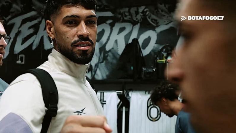 De virada, o Fogão venceu o Vasco por 2 a 1 em São Januário, pelo Brasileirão; confira o melhor dos bastidores.