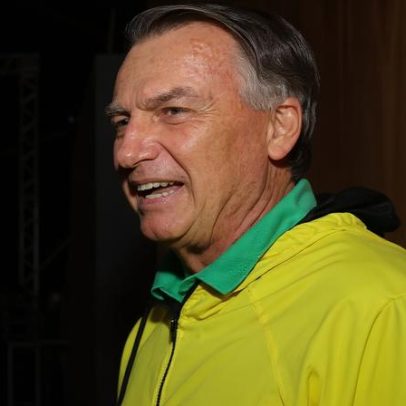 Documentário sobre Bolsonaro estreia em Brasília e apoio a Flávio é divulgado