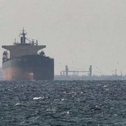 Golfo e Ásia estudam medidas para contornar bloqueio do Estreito de Ormuz