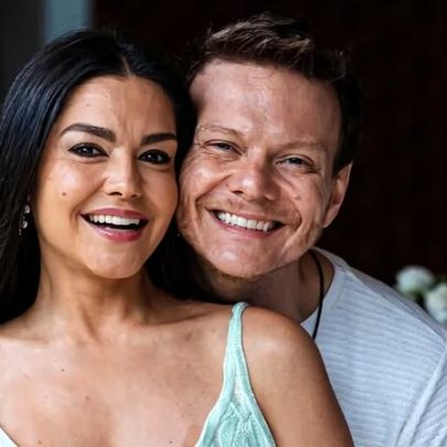 Michel Teló comemora os 42 anos de Thais Fersoza com declaração emocionada