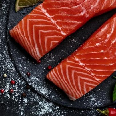País inaugura primeira marca de salmão sustentável em SP