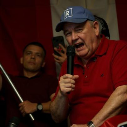 Eleição no Peru segue indefinida, Aliaga oferece dinheiro por prova de fraude