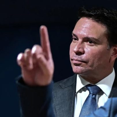 Governo busca capitalizar detenção de Ramagem, mas extradição permanece incerta