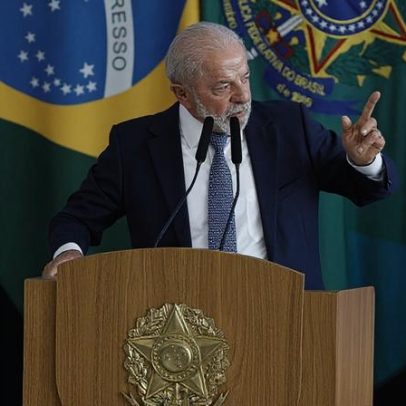 Lula afirma que mulheres são prejudicadas na participação política