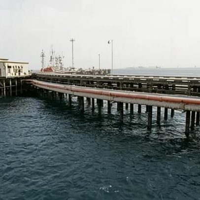 Irã ameaça produção de petróleo de países do Golfo