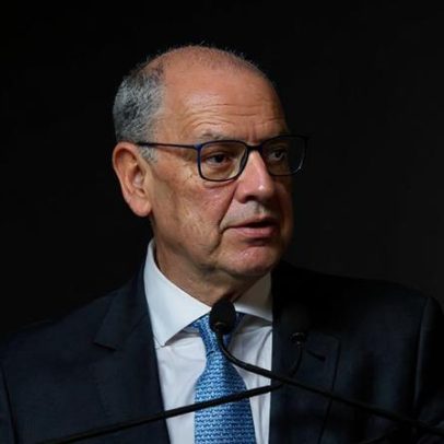 Governo do Rio ordena mais 30 exonerações, total chega a 668 em um mês