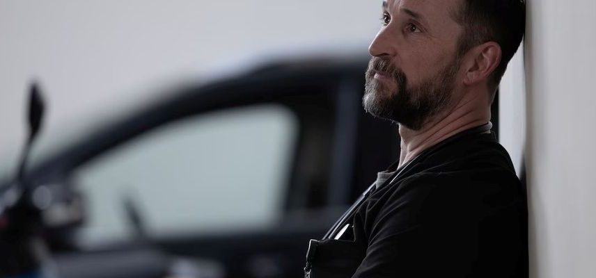 Robby em The Pitt: entenda o desfecho da Temporada 2