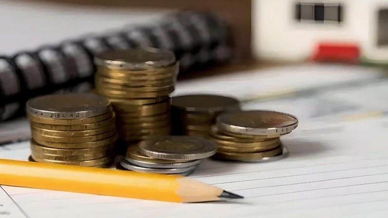 Endividamento das famílias atinge 49,9% e pressiona o orçamento