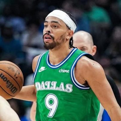Calouro do Mavericks, Ryan Nembhard, faz história na NBA