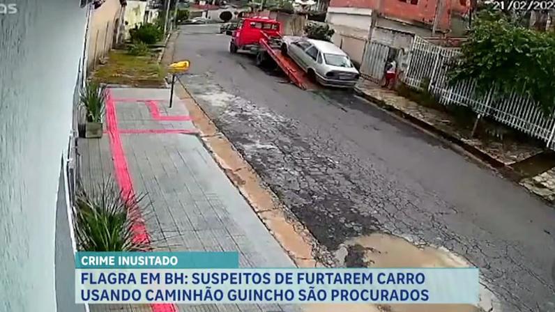 Caminhão guincho é utilizado para furtar carro estacionado em rua de BH
