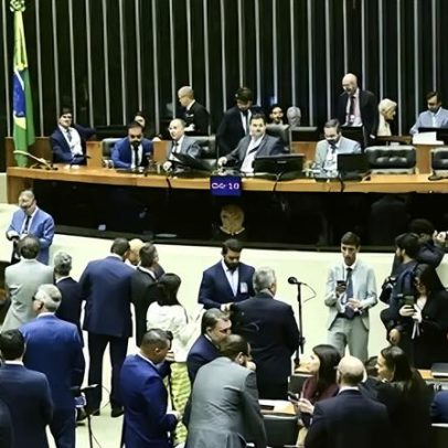 CNI envia carta a deputados contra redução da jornada antes da votação
