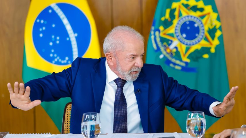 A visita de Lula incluiu a assinatura de um acordo para o desenvolvimento na saúde