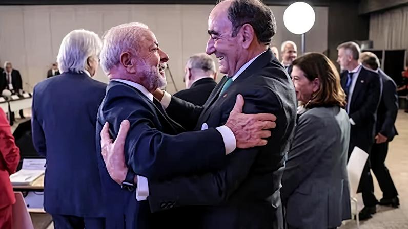 Ignacio Sánchez Galán, presidente de Iberdrola, junto a Luiz Inácio Lula da Silva, presidente de Brasil.