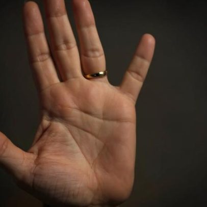 Deputada propõe lei com resposta de até 10 minutos a risco de feminicídio