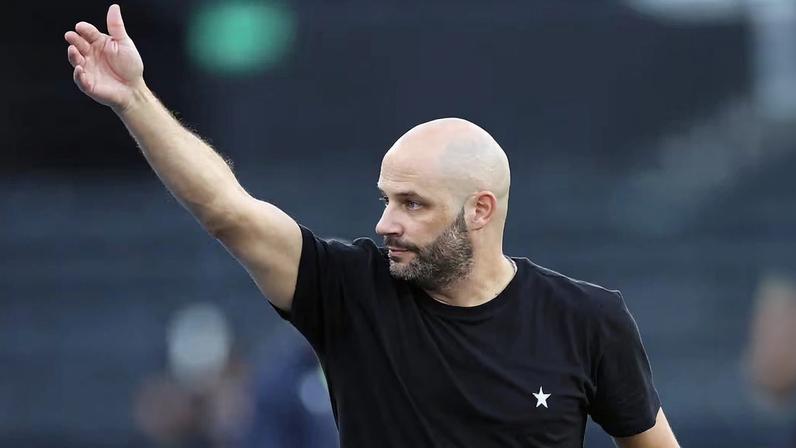 Franclim Carvalho analisa volume ofensivo do time após empate