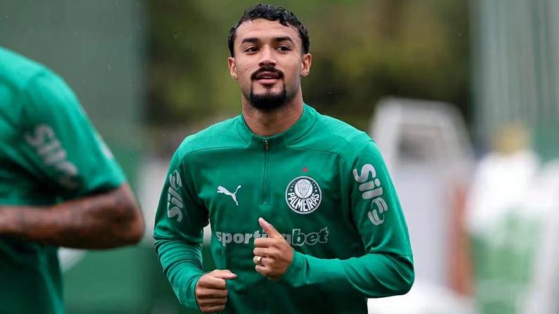 Jefté é baixa no Palmeiras após lesão