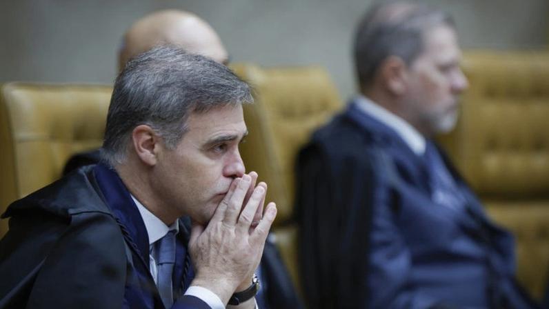 Na imagem, o ministro André Mendonça, que reafirmou a fundamentação da ordem de prisão
