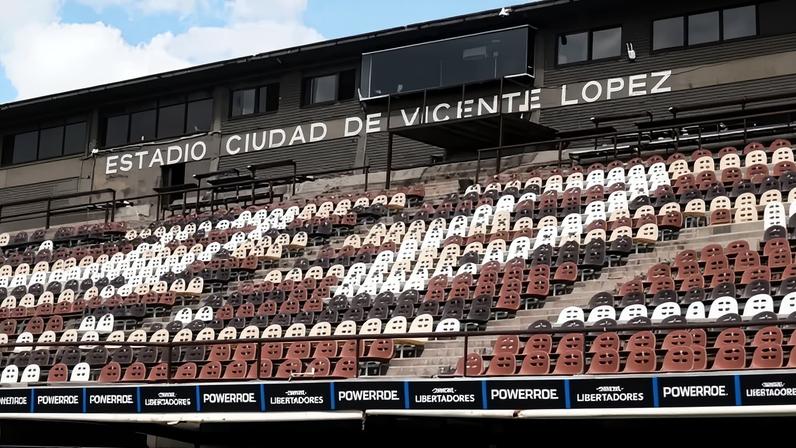 stádio Ciudad de Vicente López, em Buenos Aires, do Platense