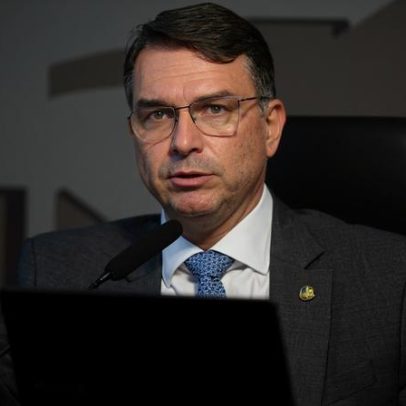 Campanha de Flávio aposta em maior exposição para reduzir rejeição