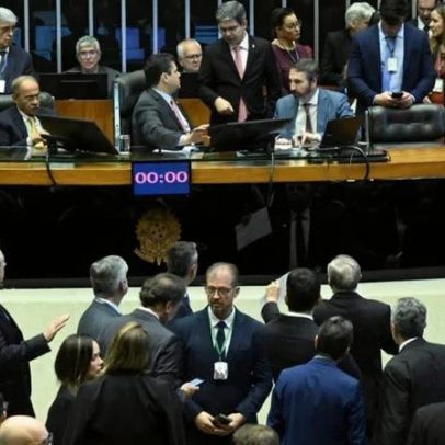 Lobby Transparente: solução para a crise da democracia representativa