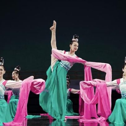 Grupo de ballet anticomunista em turnê pelo Brasil está sob investigação