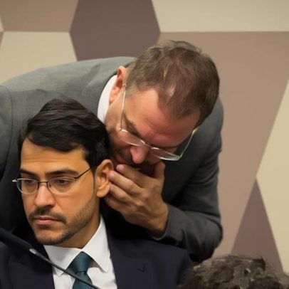 Sóstenes avisou Messias sobre atuação de Alcolumbre para derrotá-lo