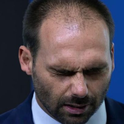 Cármen Lúcia e Moraes condenam Eduardo Bolsonaro por crime contra Tabata Amaral