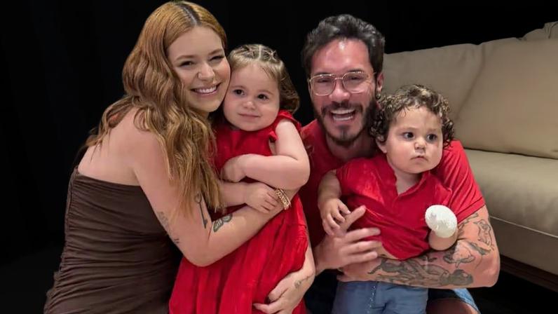 Viih Tube e Eliezer com os filhos