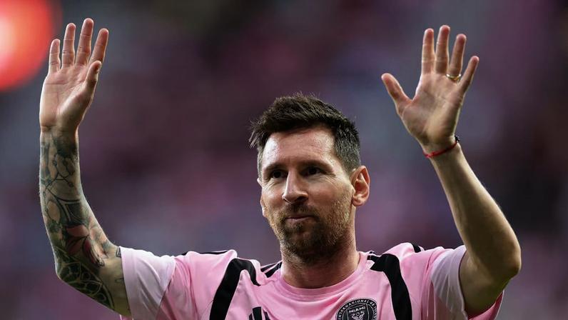 Messi compra clube de futebol catalão perto de Barcelona
