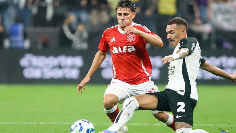 Corinthians busca superar jejum de vitórias diante do Inter após duelo histórico