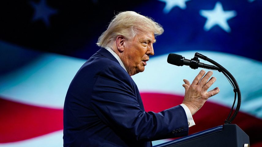 Ideia faz parte de um plano para reparar os laços entre Trump e a primeira-ministra da Itália