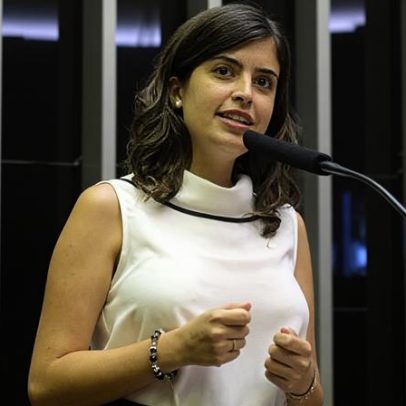 Tabata Amaral defende PL da Misoginia, critica projeto de Flávio Bolsonaro