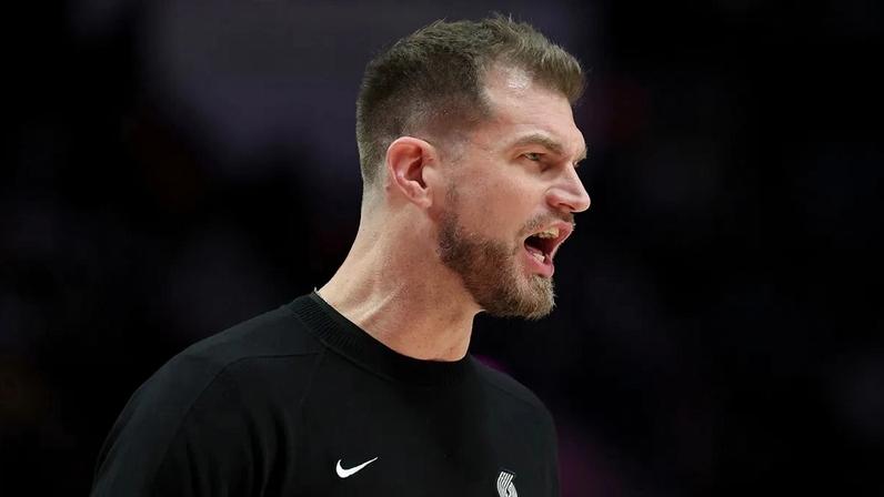 Blazers de Tiago Splitter avançam aos playoffs ao vencer Suns
