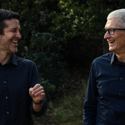 Apple anuncia saída de Tim Cook do cargo de CEO e apresenta novo executivo