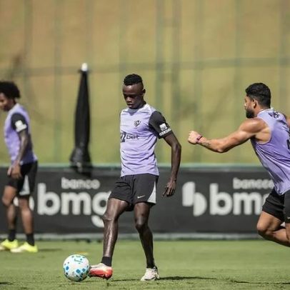 Domínguez retorna com opções para escala do Atlético-MG contra o Athletico-PR