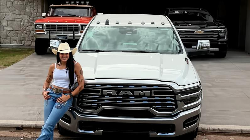 Ana Castela compra picape de luxo avaliada em quase R$ 700 mil