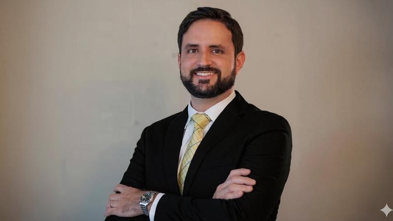 Raoni Sales, advogado especialista em direito empresarial