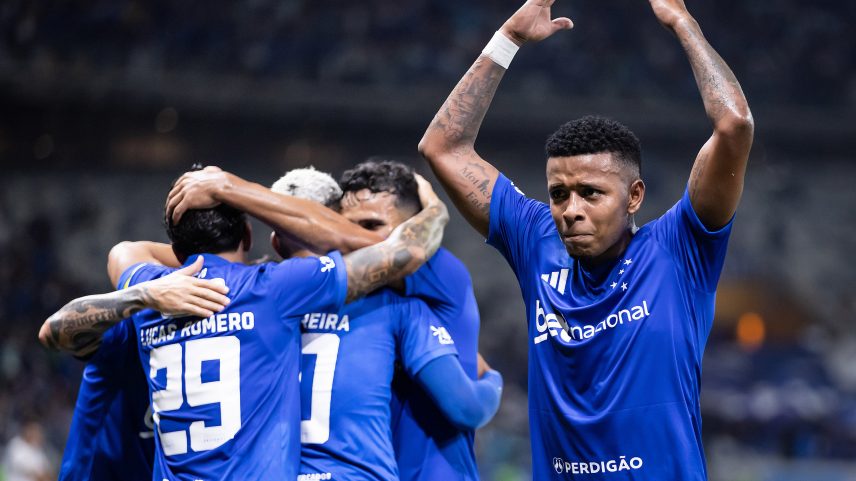 Com a vitória, Cruzeiro deixou a zona de rebaixamento do Brasileirão