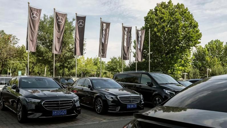 Vendas da Mercedes-Benz caem 6% no 1º trimestre com recuo na China e pressão no luxo