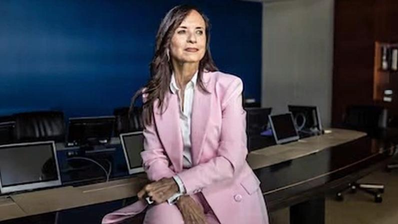 Beatriz Corredor afirma que geradoras embolsam operação reforçada no apagão