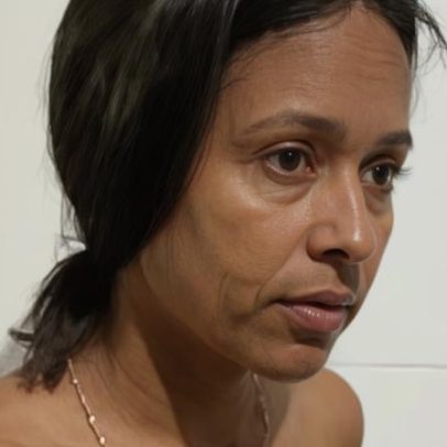 Adolescente de 14 anos presta depoimento após matar a mãe