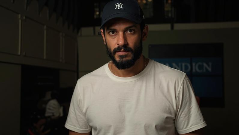 Raphael Vianna relembra época de modelo