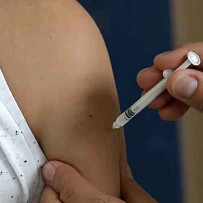 Infectologista orienta sobre vacinação contra febre amarela após casos em SP