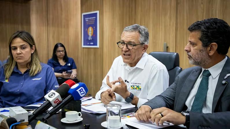 Ministro da Saúde questionou postura de Flávio Bolsonaro durante a pandemia do Covid-19