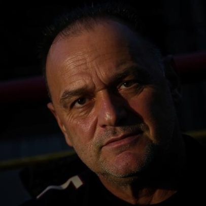 Oscar Schmidt tem mal-estar e recebe atendimento médico