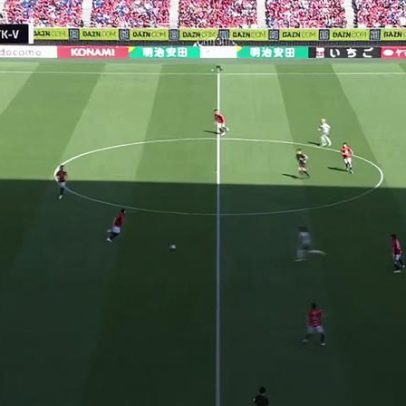 Urawa Reds e Tokyo Verdy começam a partida em zero a zero